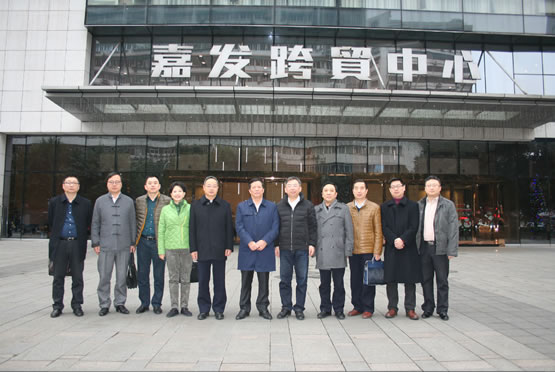lewin乐玩官网新12-27-1.jpg